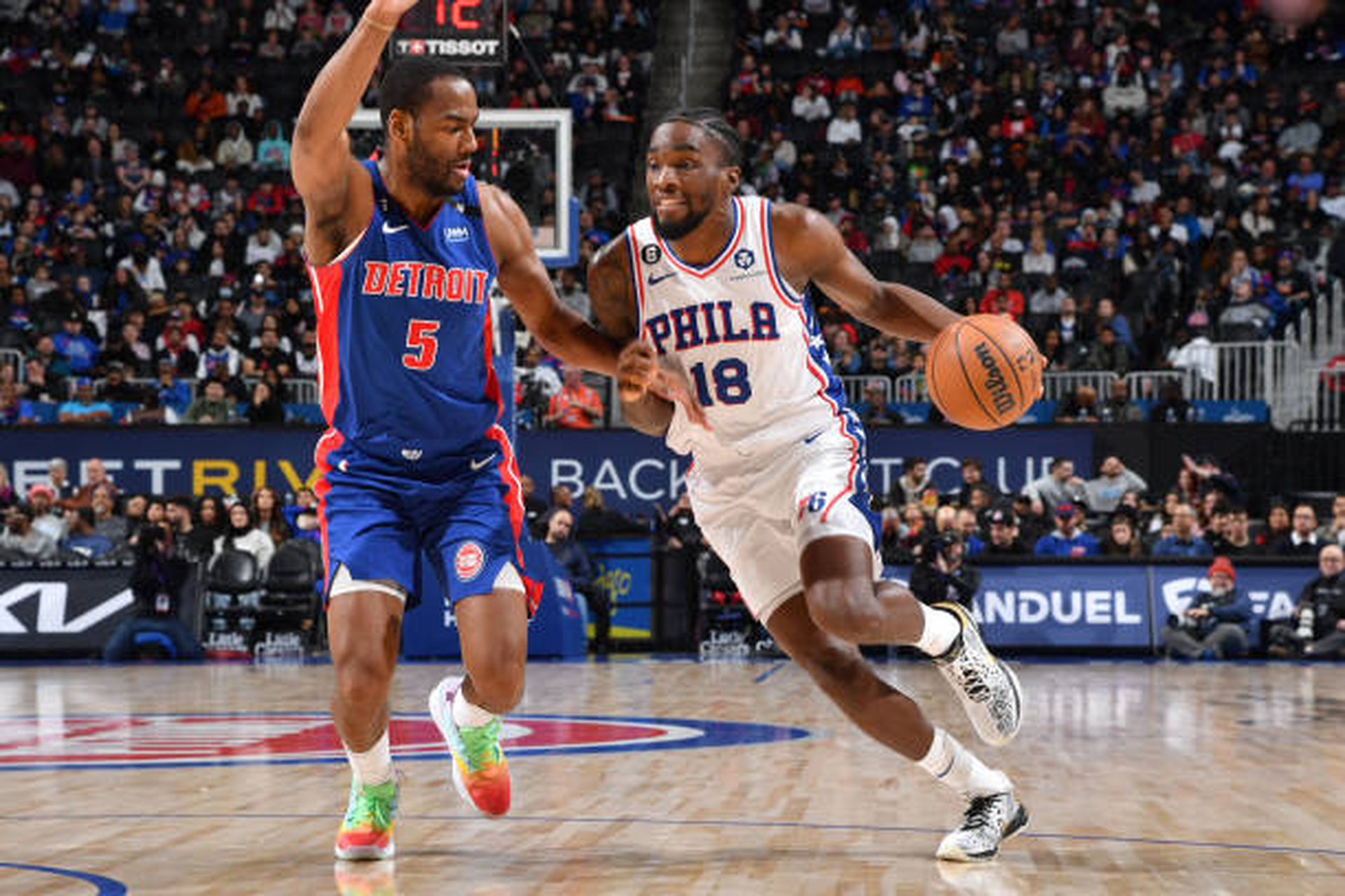 风云突变!芝加哥公牛转会期造点机会,NBA常规赛版图或变,赛场秩序良好,赛程密集仍需轮换的简单介绍 风云突变!芝加哥公牛转会期造点机会,NBA常规赛版图或变,赛场秩序良好,赛程密集仍需轮换的简单介绍