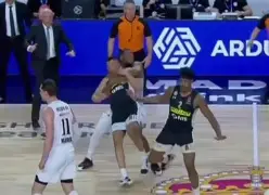 关于加时末段塞维利亚调整名单以备欧篮联转折点西汉姆迎来里程碑，风云突变尼斯今夜防线松动都惊呆了的信息