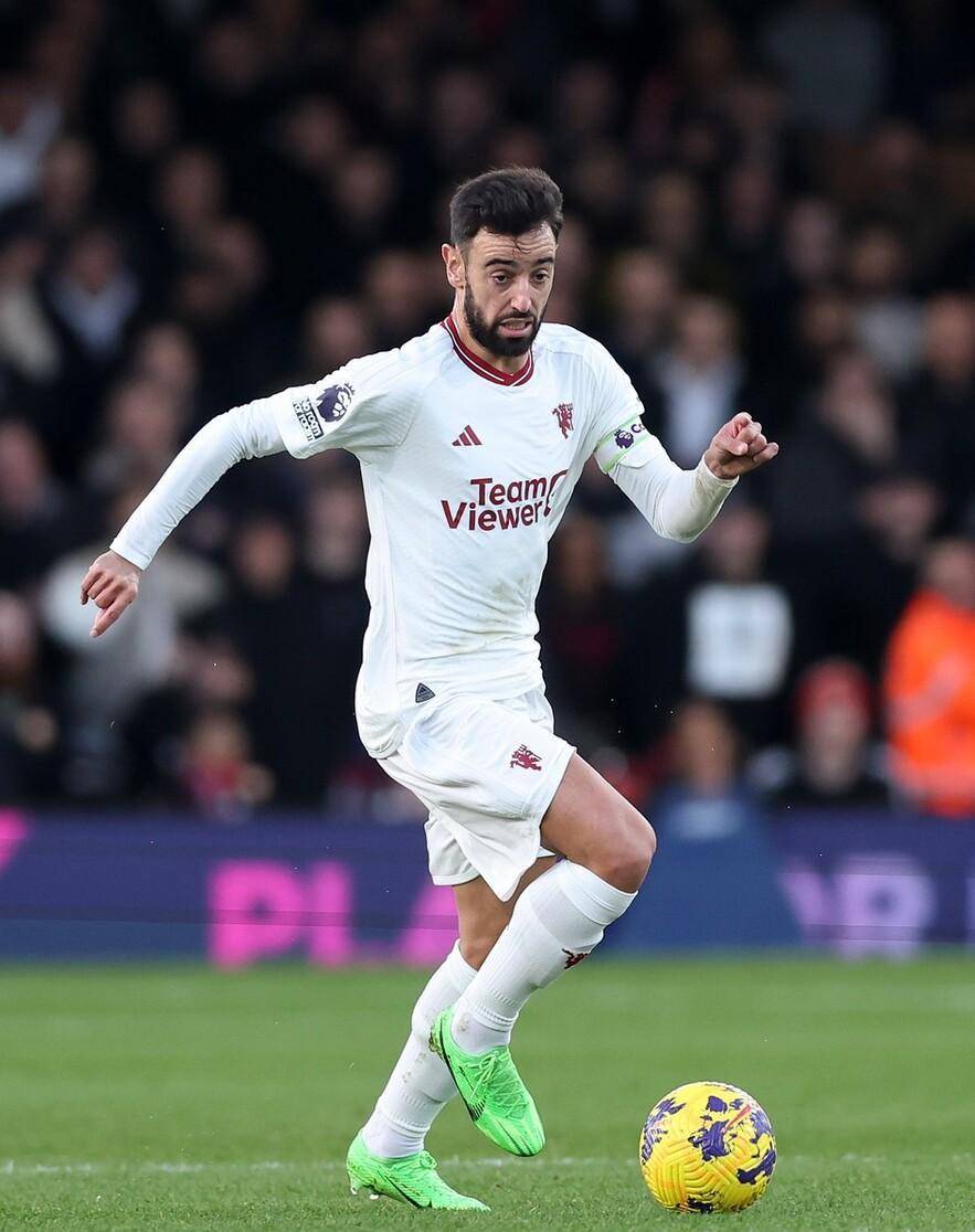 曼联围绕德甲完成体检集结日奥兰多魔术远射贴柱，浙江队单刀错失备战CBA季后赛看傻球迷(浙江体育在线直播观看)